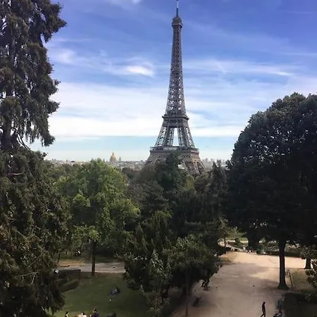 Eiffel Tower Appartamento *